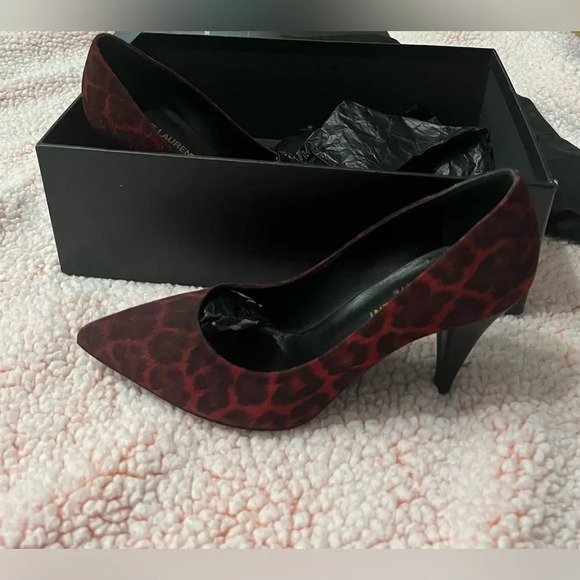 Saint Laurent red Leopard Print Pointed Pumps - Rare Luxury Statement Heels - Picture 3 of 13